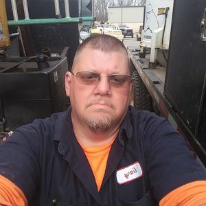 Meet your Posher, Gary